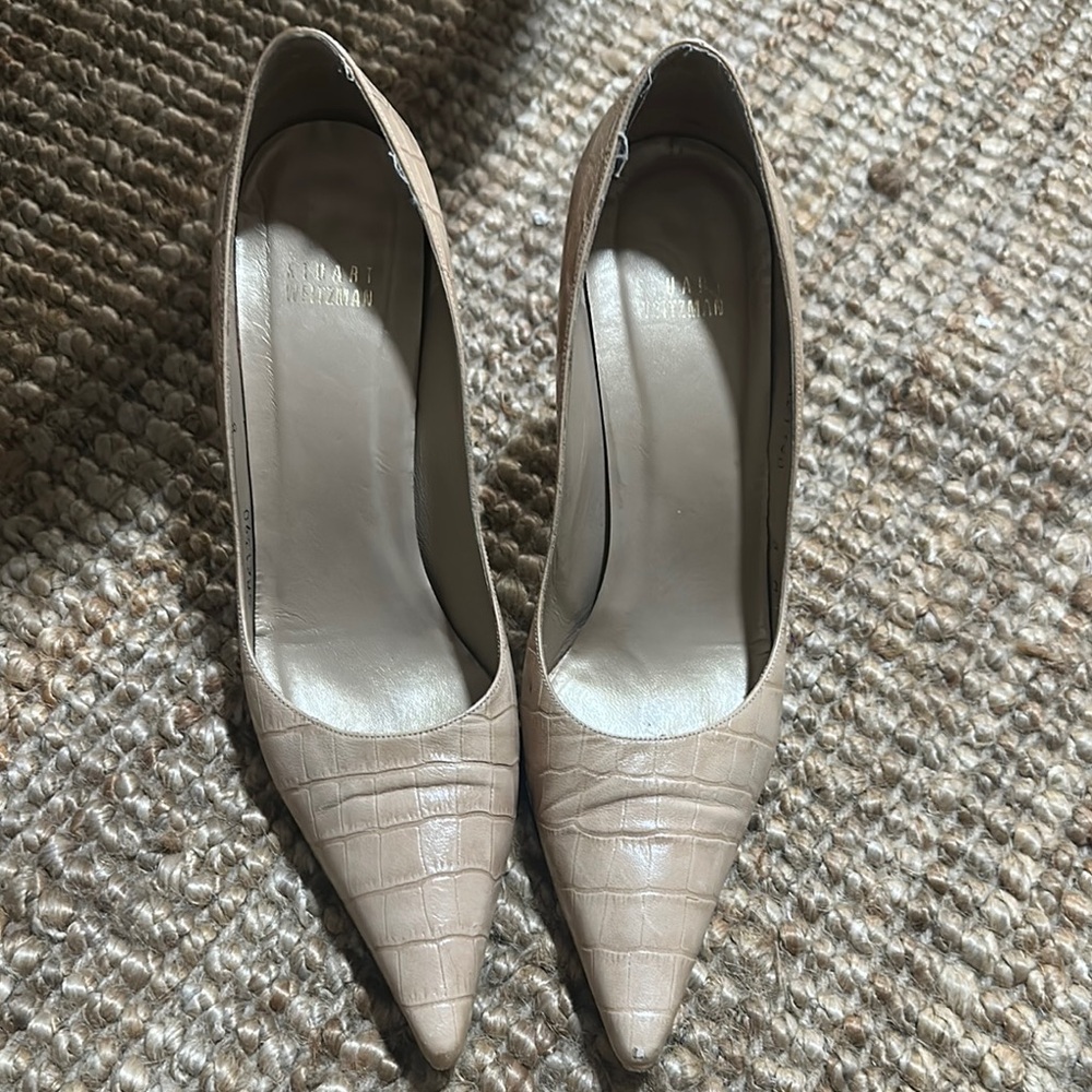 Neutral Croc-Embossed Pointed Toe Pumps - Women's